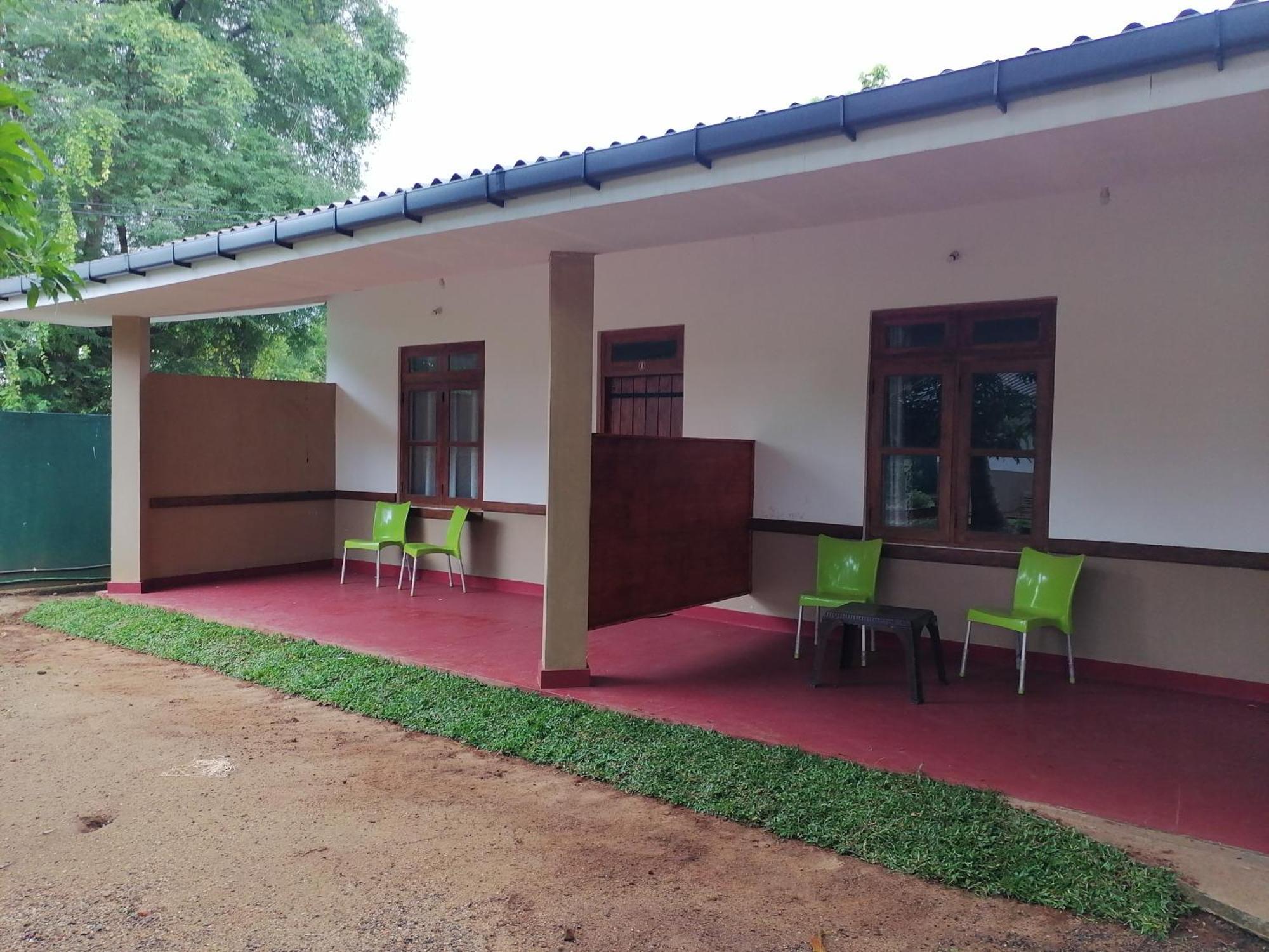 Mango Terrace Hotel Tissamaharama Exterior foto